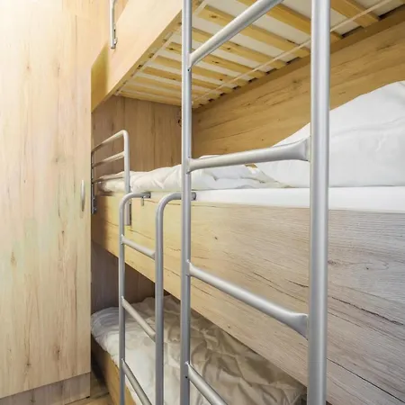 Apartament Deluxe Holiday For 2 Adults And 3 Children Middelkerke